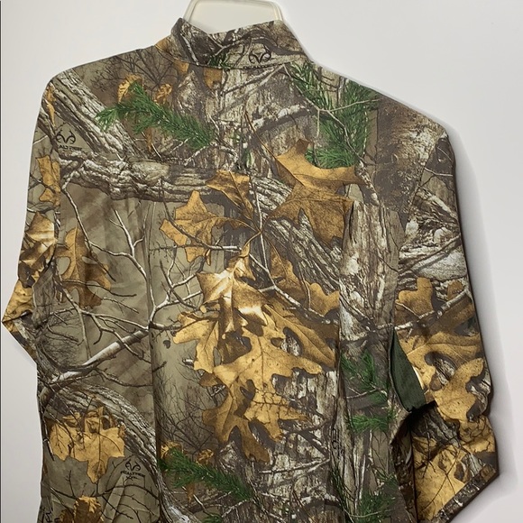 Under Armour medium Camo long sleeve B/U Medium - Picture 8 of 9